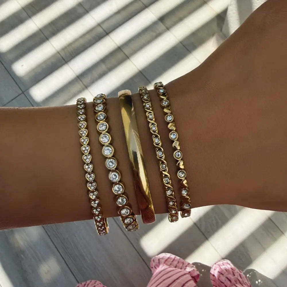 Adoration Heart Bracelet - Bracelets