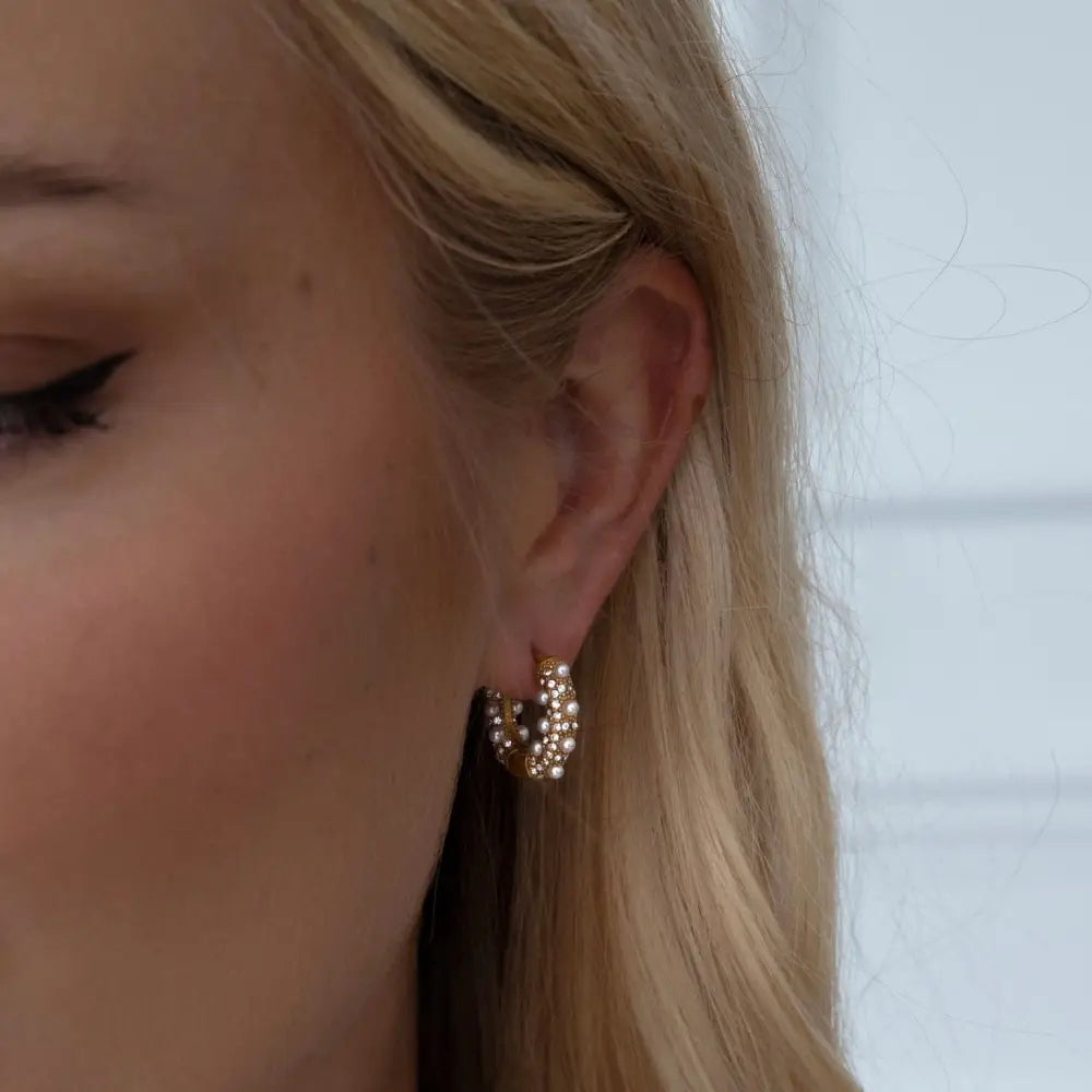 Alice Pearl Hoop Earrings - Earrings