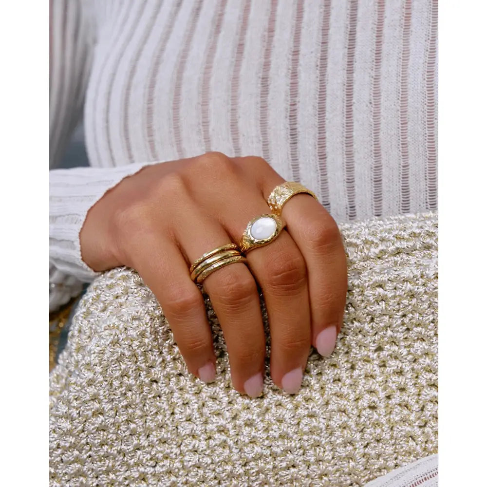 Brigitte Ring - Rings