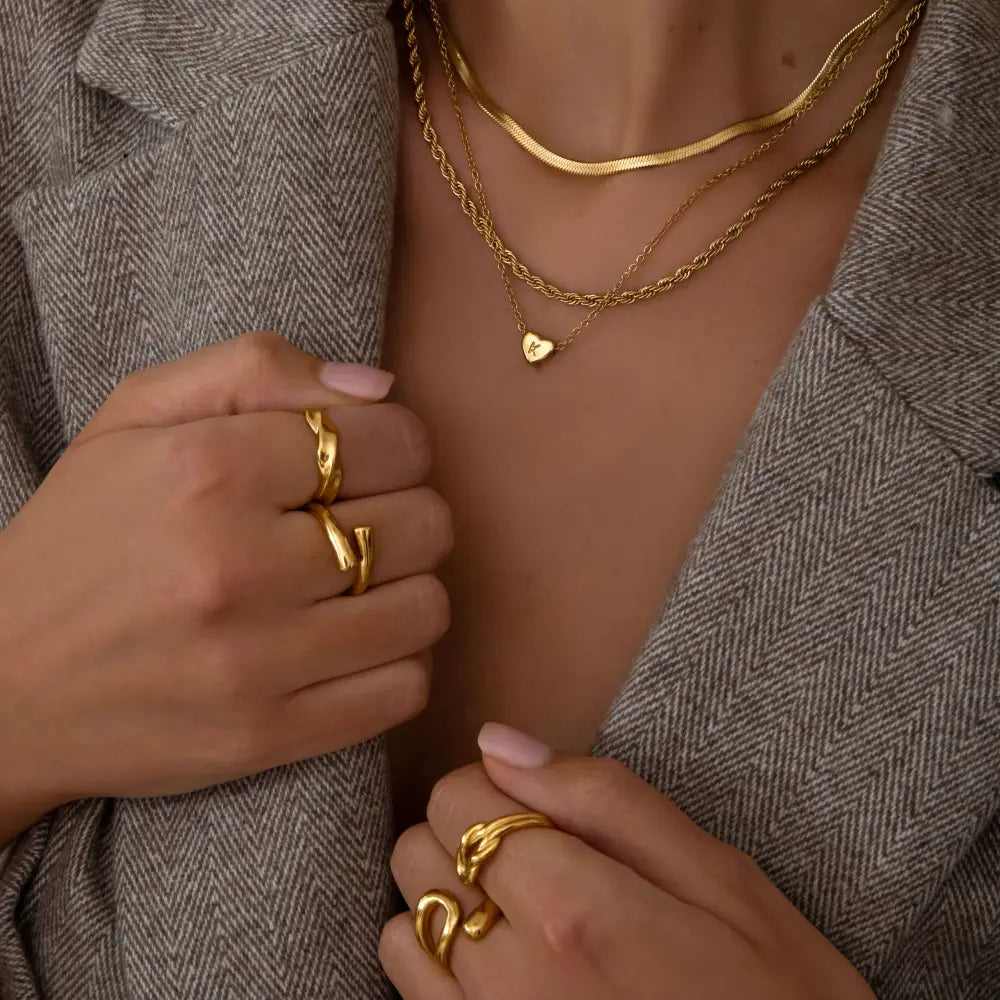 Dainty Heart Initial Necklace - Necklaces