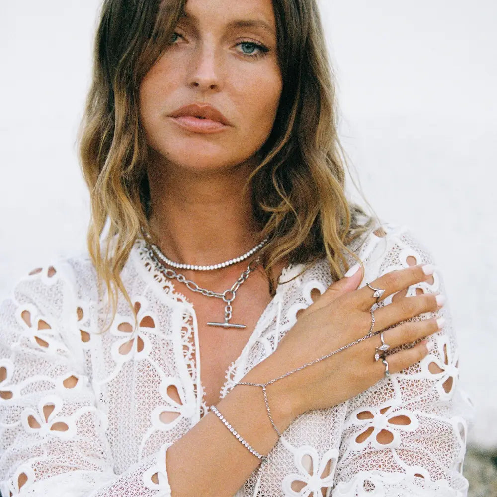 Dallas Tbar Necklace - Necklaces