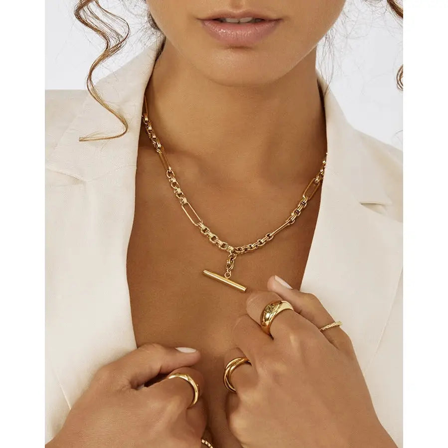 Duke Gold Necklace - Necklaces