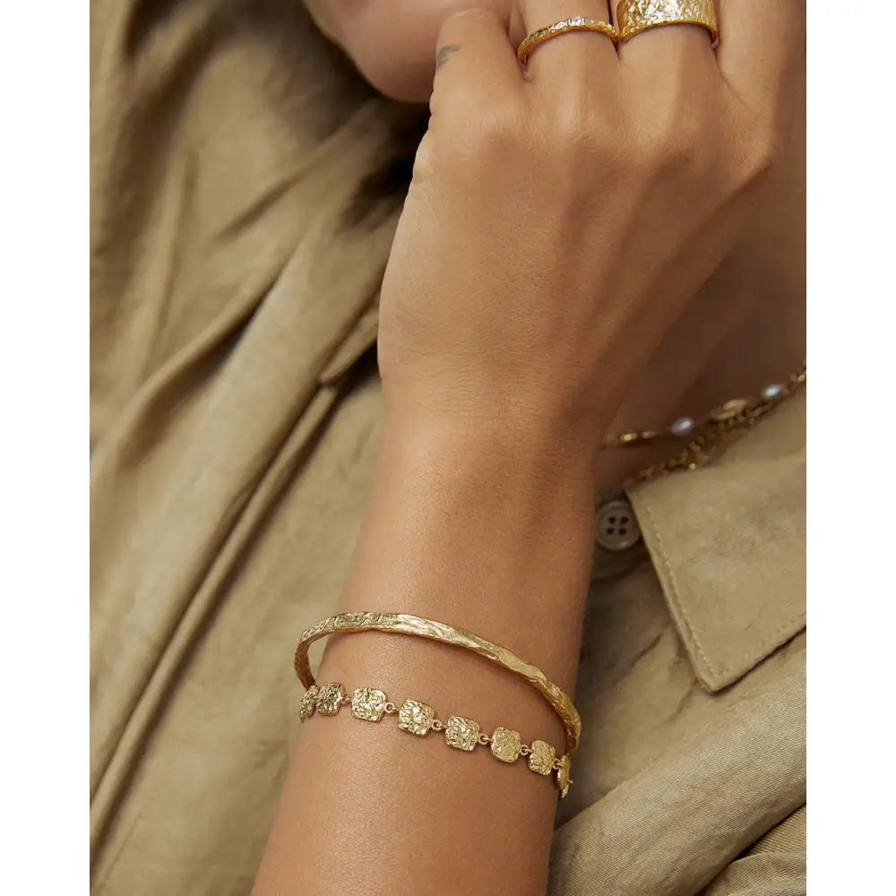 Emilia Gold Bracelet - Gold - Bracelets