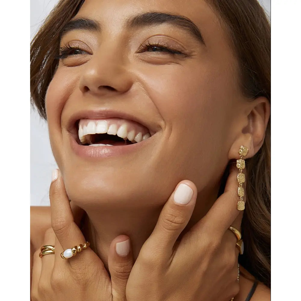 Emilia Gold Earrings - Earrings