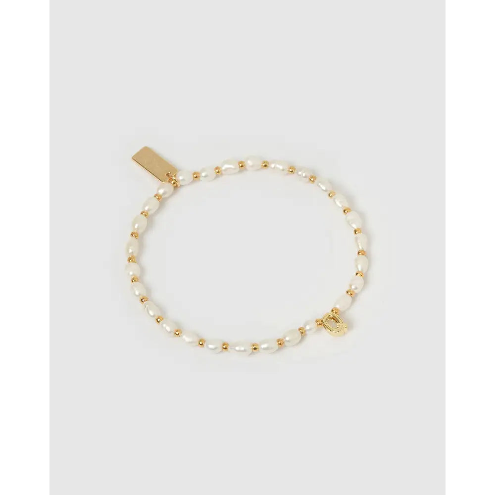 Initial Pearl Gold Bracelet - Q - Bracelets