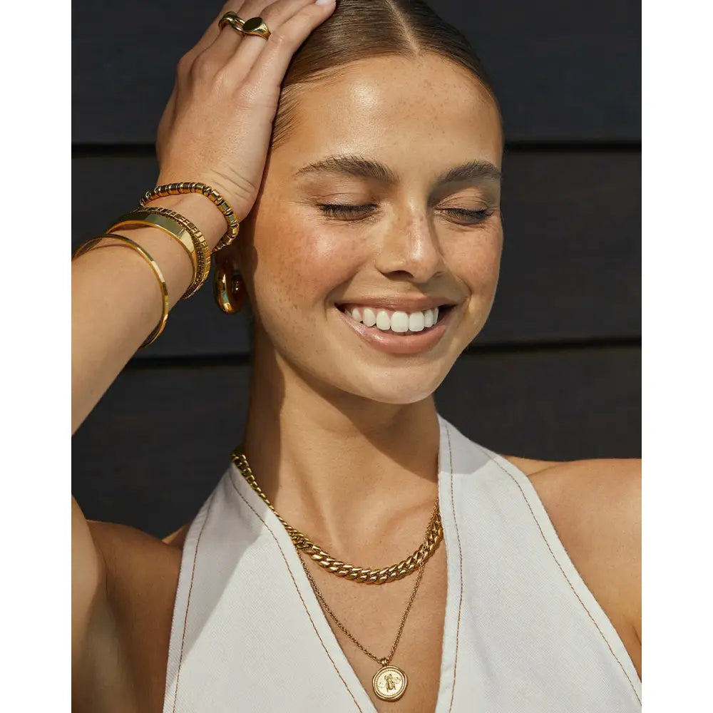 Isla Gold Necklace - Necklaces