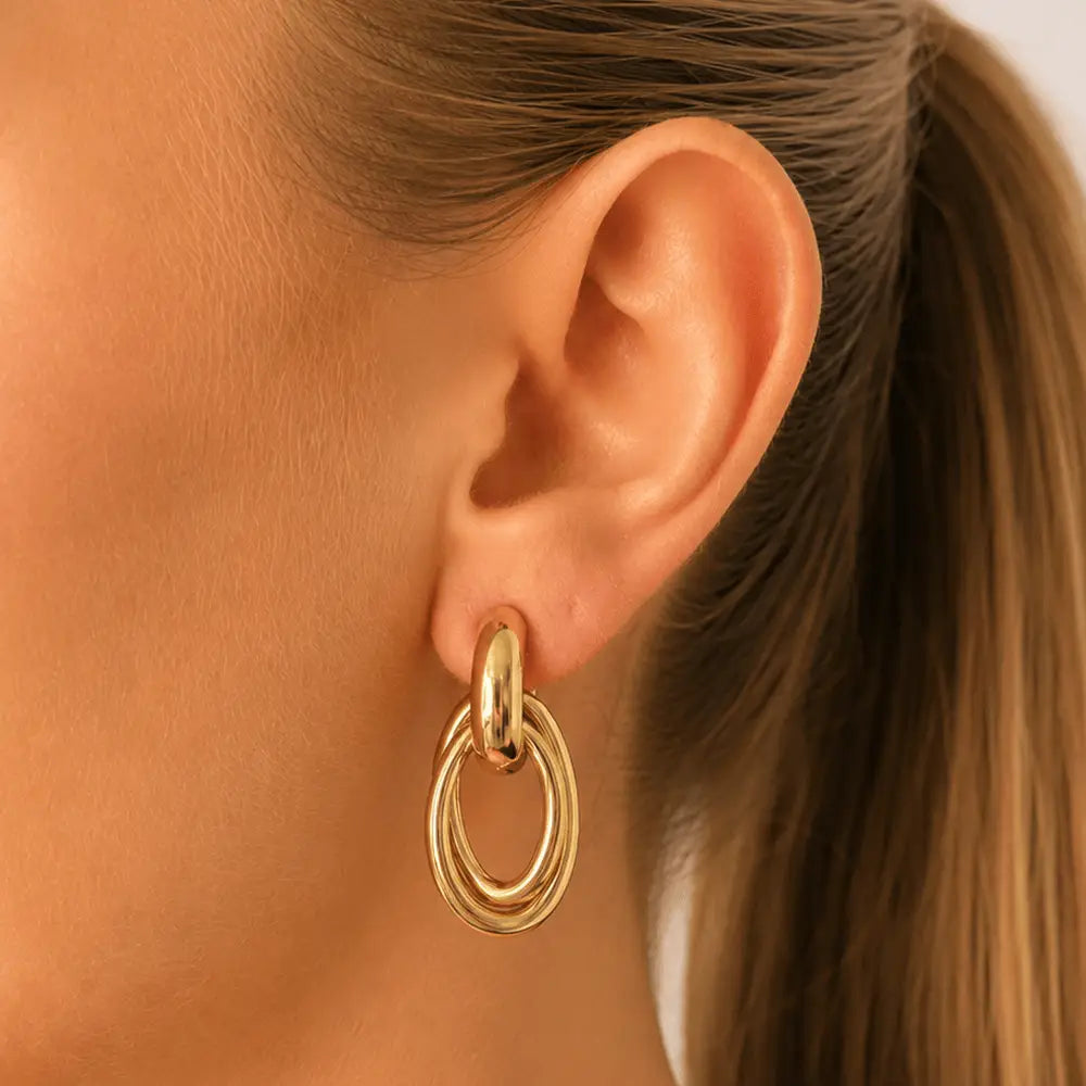 Kitty Stud Earrings - Earrings