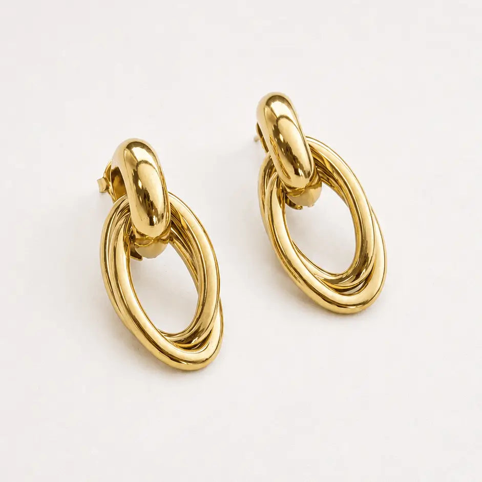 Kitty Stud Earrings - Earrings