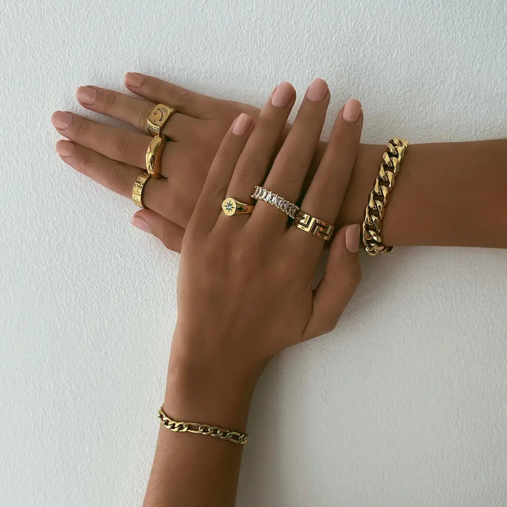 Lara Ring - Rings