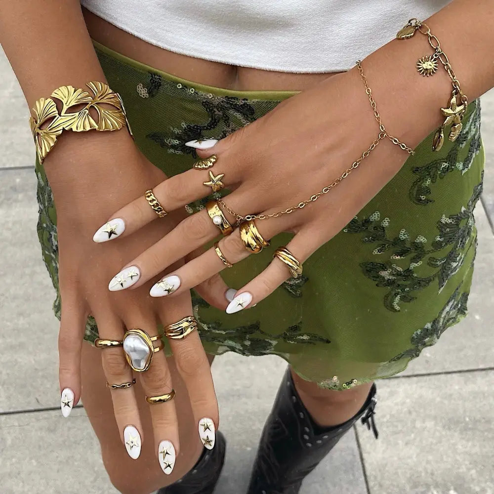 Laurel Pearl Ring - Rings