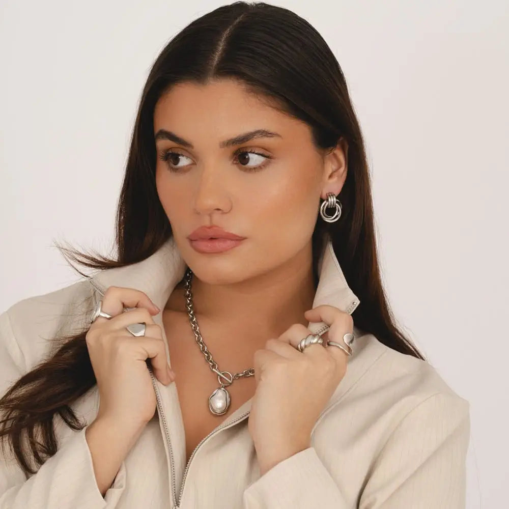 Laurel Pearl TBar Necklace - Necklaces