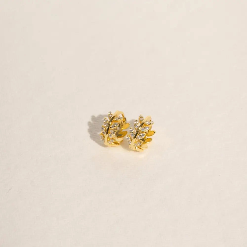 Lily Huggie Hoop Earrings - Earrings