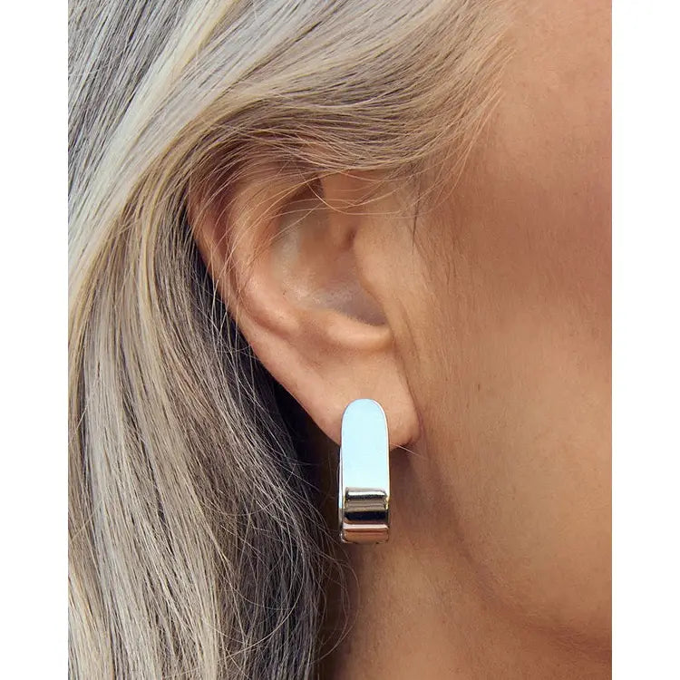 Lucy Silver Earrings - Earrings