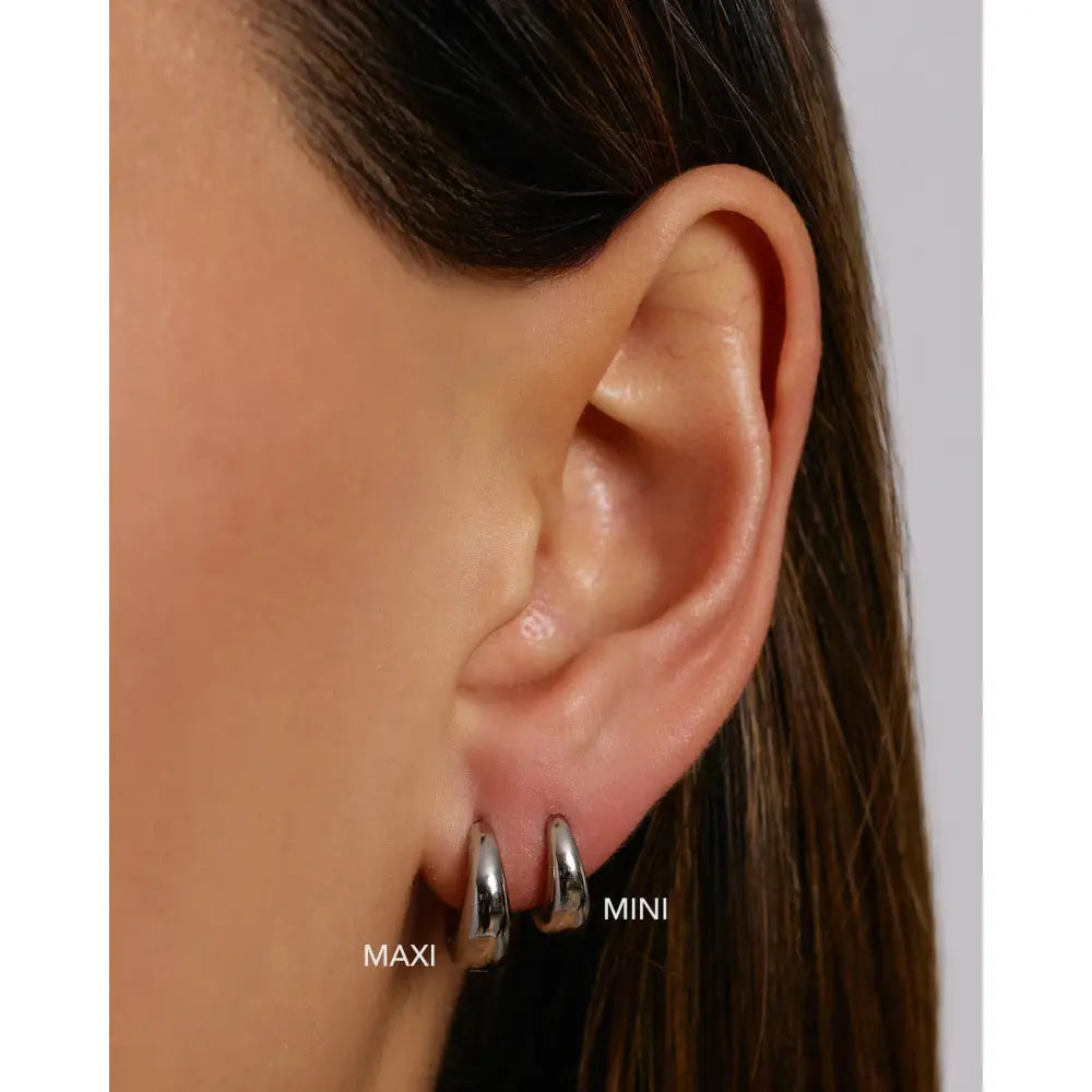 Max Hoop Earrings - Earrings