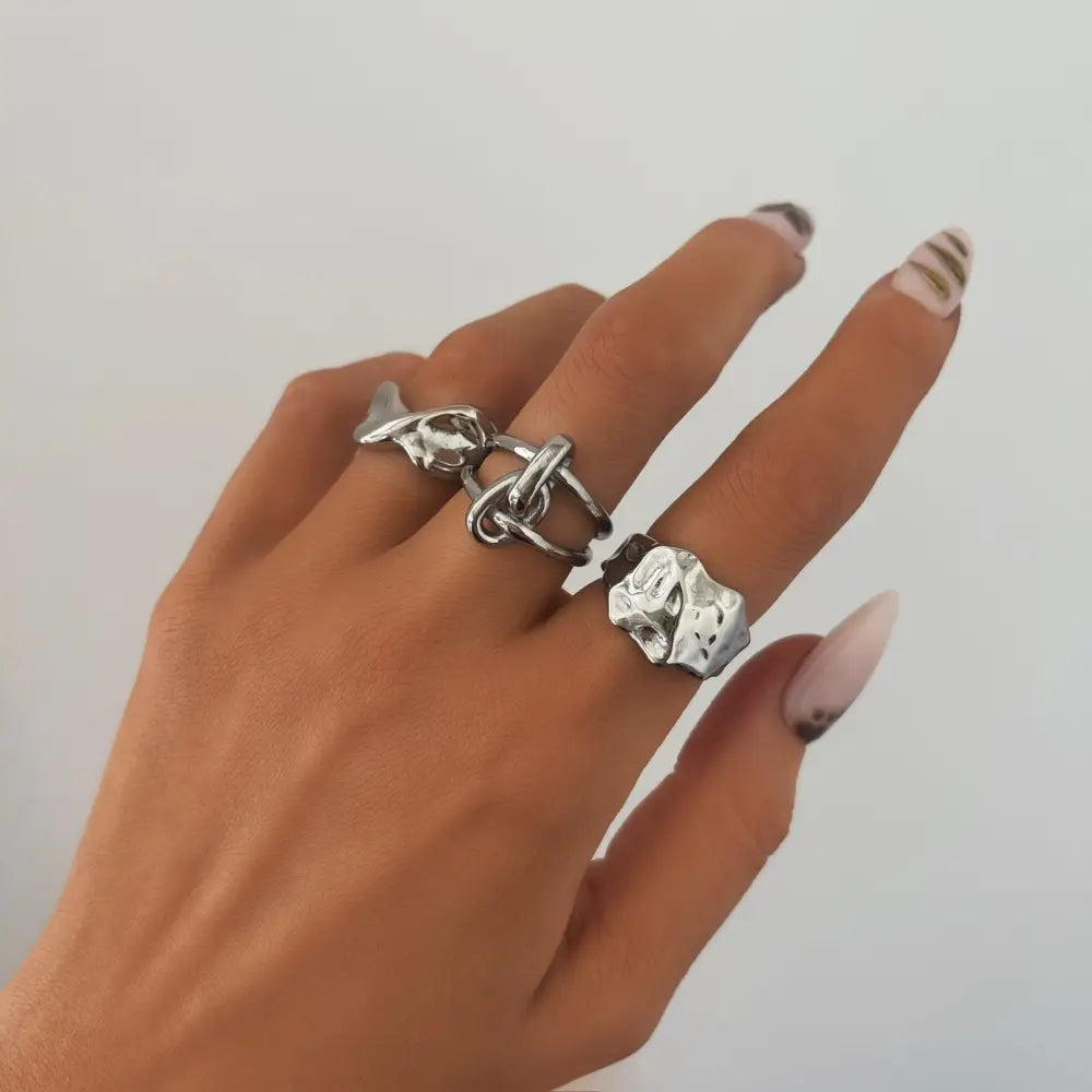 Mona Ring - Rings
