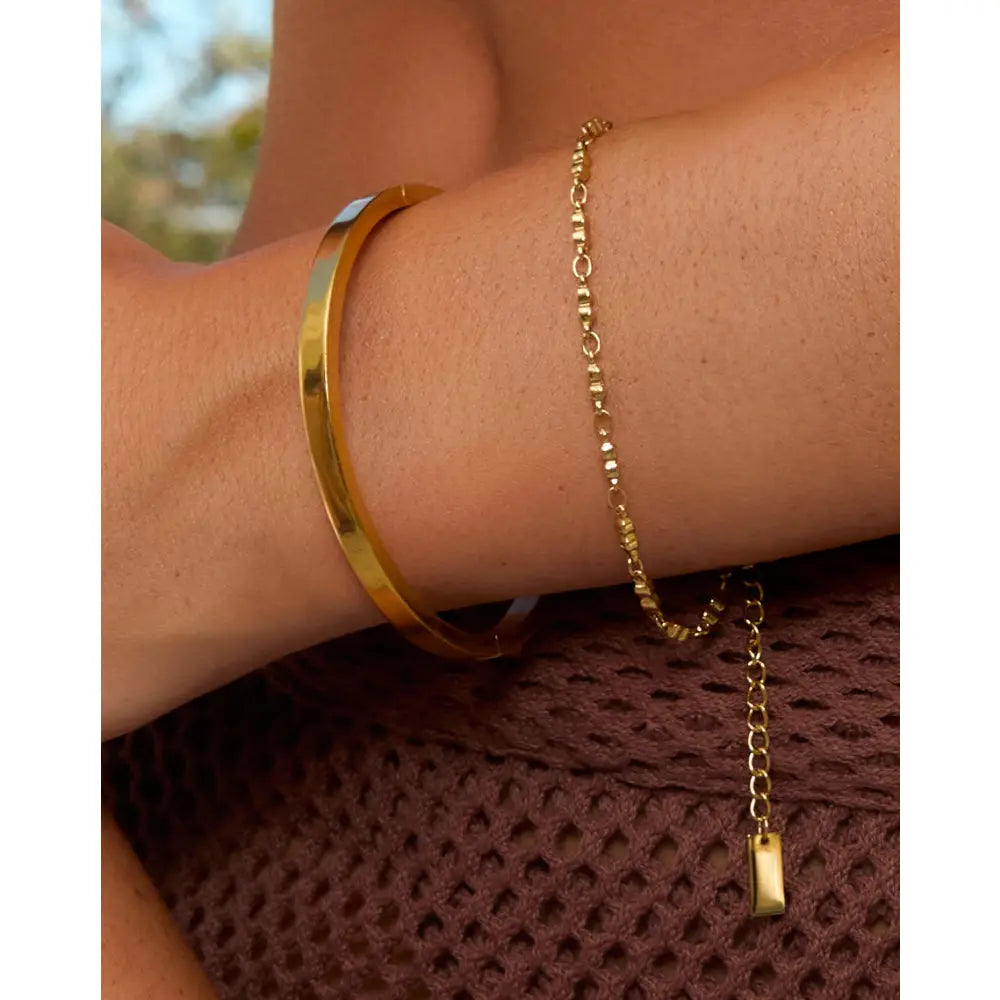 Noa Gold Bracelet - Gold - Bracelets
