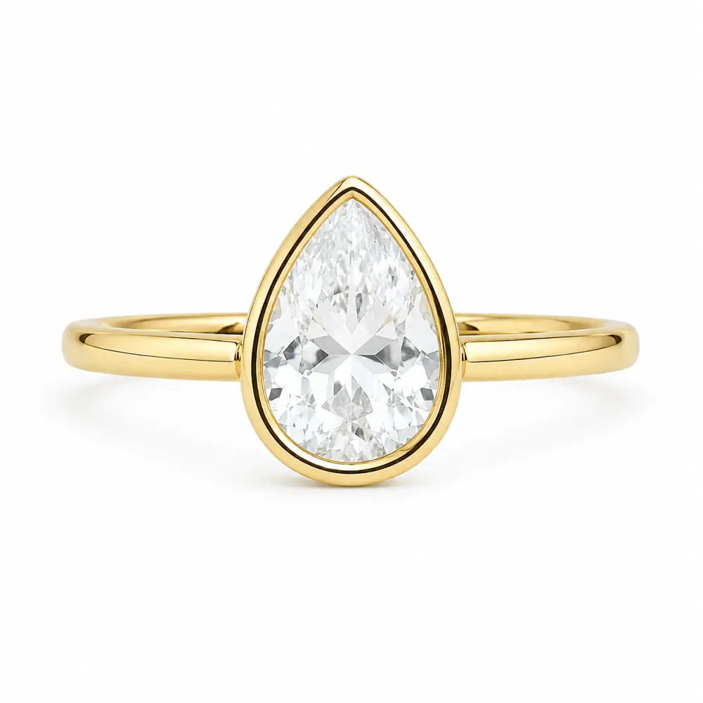 Noelle Ring - Gold / 6 - Rings