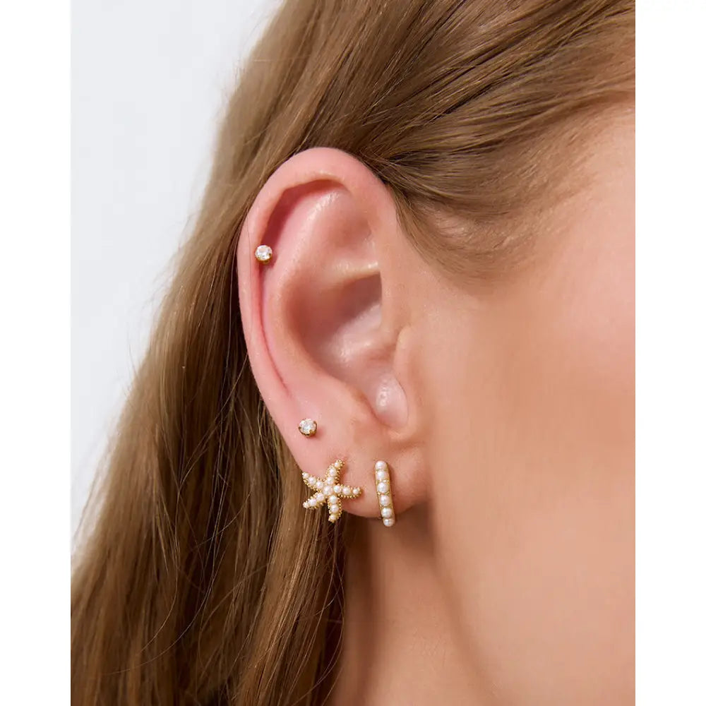 Presley Pearl Huggie Earrings - Earrings