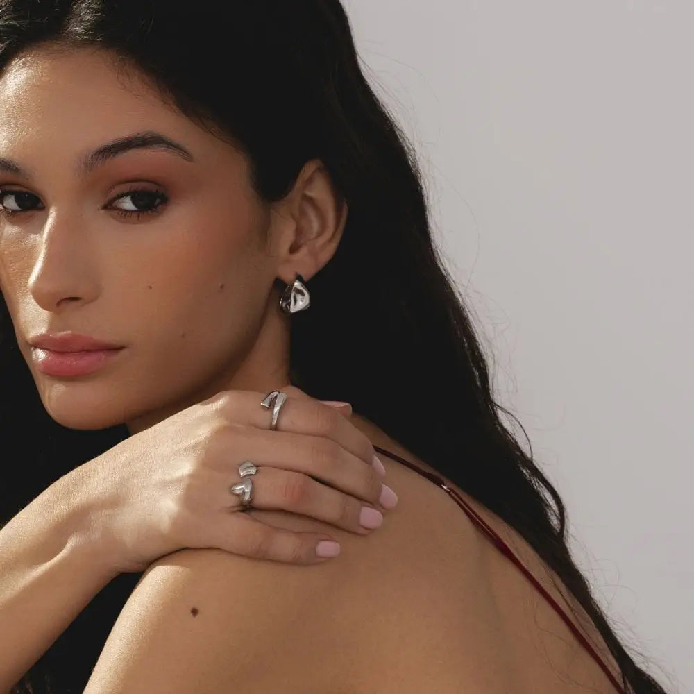 Tamara Hoop Earrings - Earrings