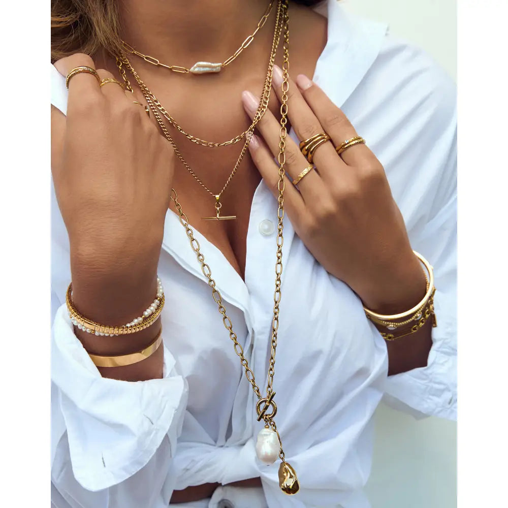 Victoria Pearl Necklace - Necklaces